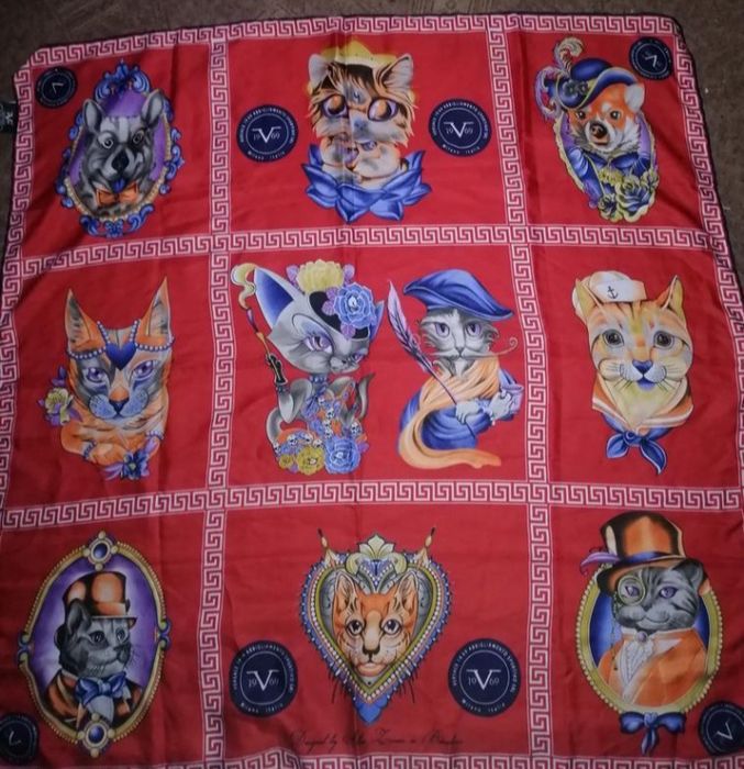 Versace 19/69 хустка.