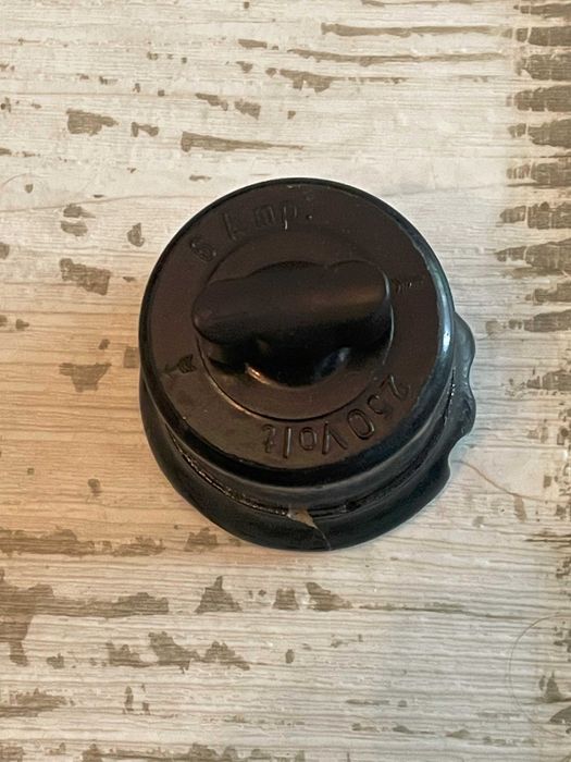 Stary włącznik bakelitowy porcelanowy Vintage Industrial PRL