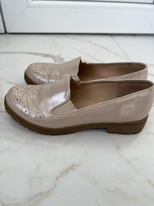 Продам напівчеревики