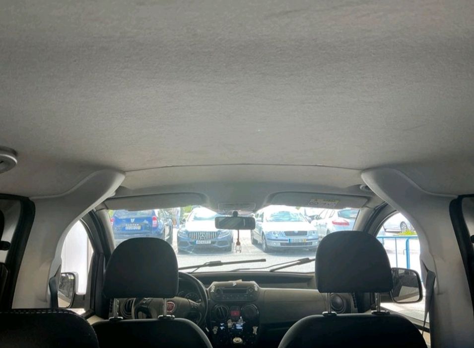 Fiat Fiorino 2014 Multijet 5 lugares 159.400 km, tem um toque á frente (Iva Dedutível) Leia descrição