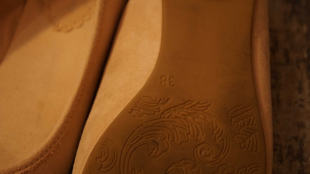 pudrowo różowe baleriny 38