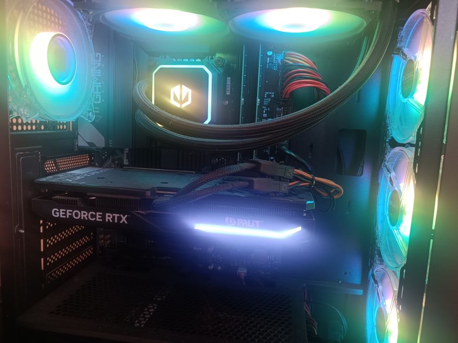 [Komputer do gier] I9, RTX 4070 super (12gb),  Chłodzenie, 64ram, 3T, jak nowy