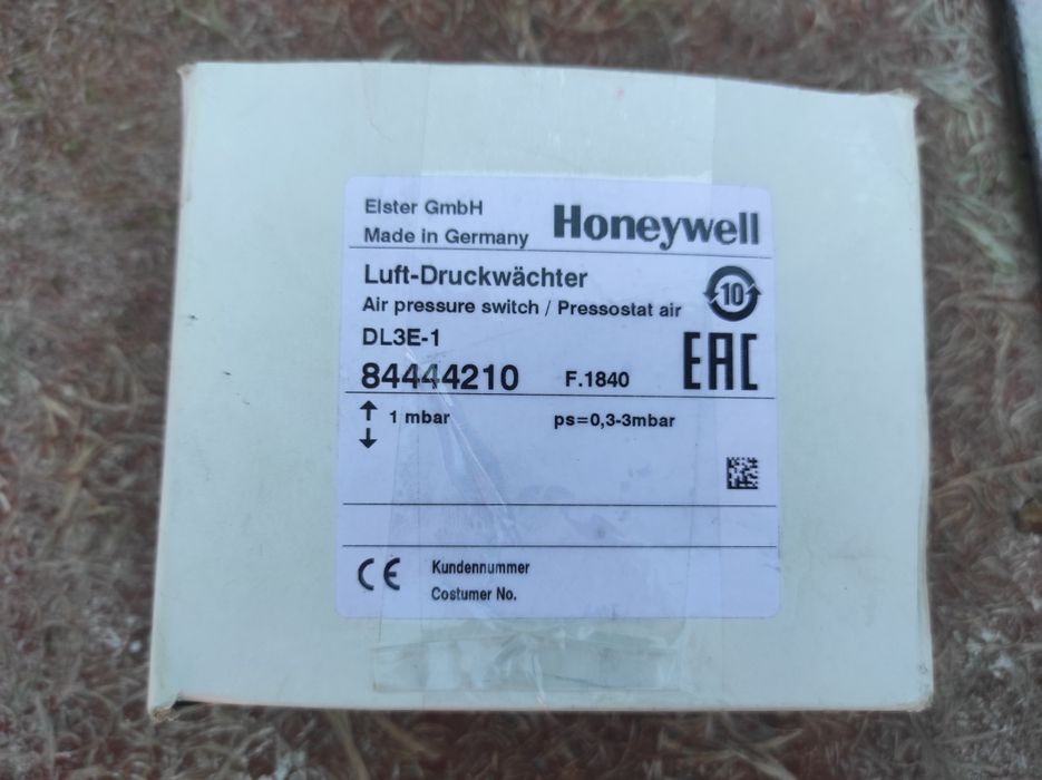 Датчик-реле тиску повітря DL 3E Kromschroder (Honeywell), 0,3 - 3 mbar