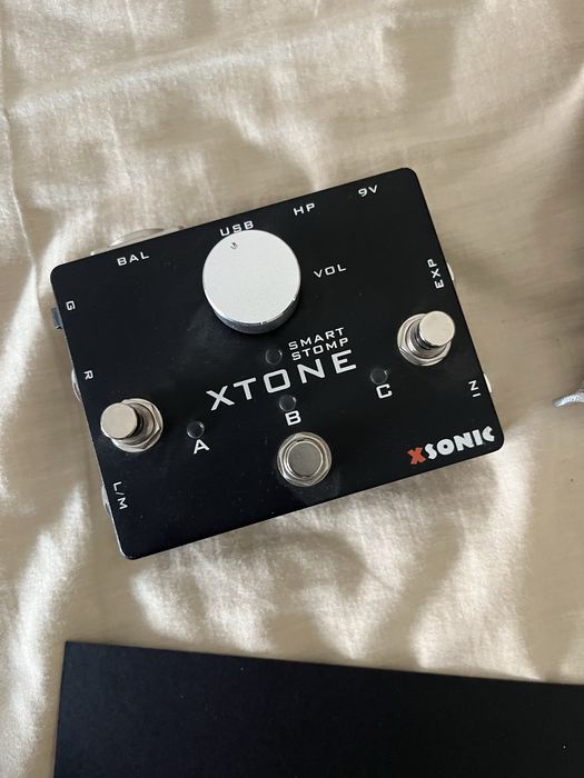 Interface de audio Xtone