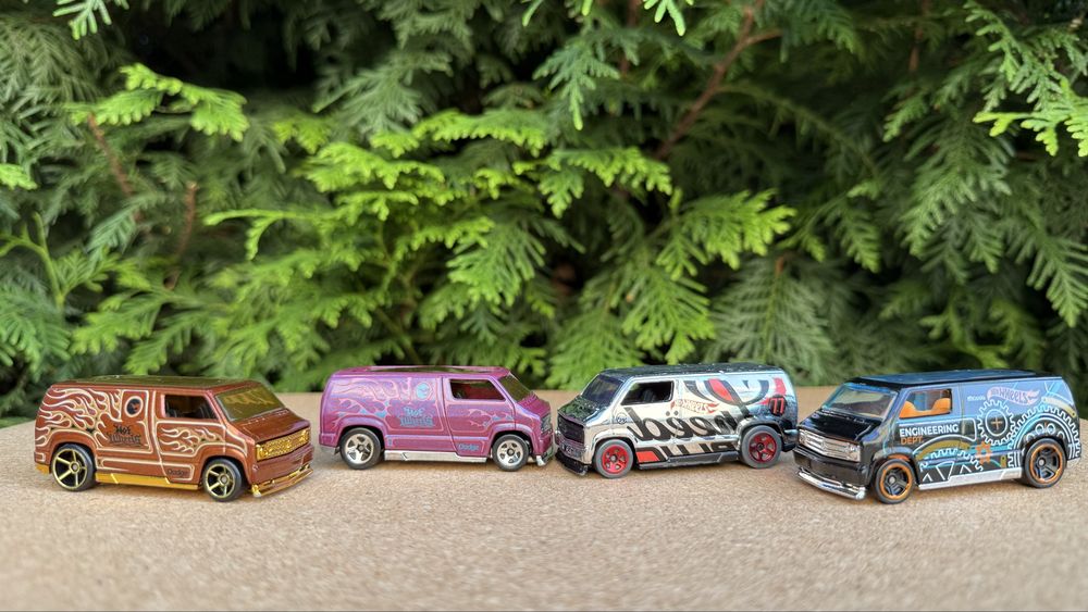 Машинка Hot Wheels