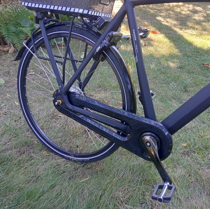 Rower holenderski Gazelle Orange C7+ czarny mat 61