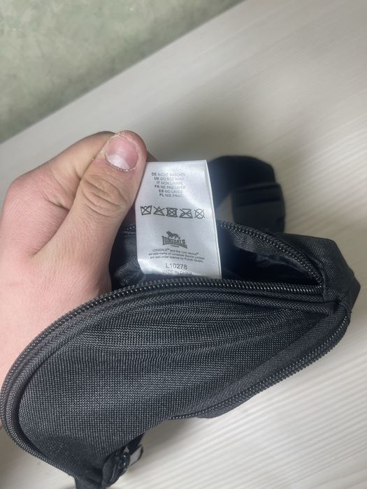 Сумка бананка lonsdale