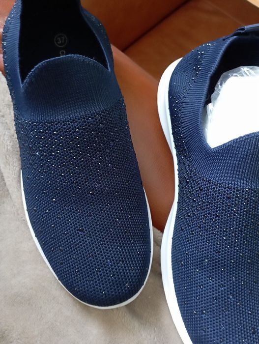 Buty damskie sportowe 37