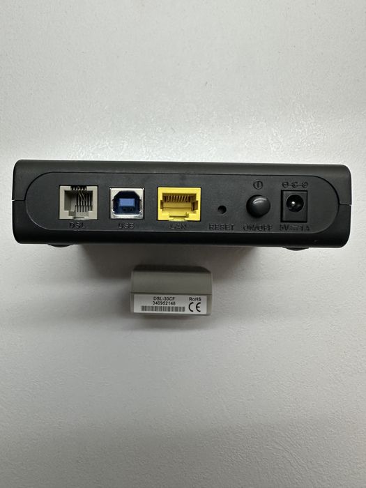 Маршрутизатор D-Link DSL-2520U б/у