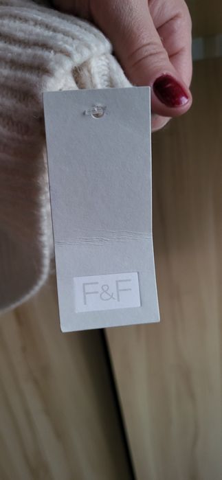 Śmietankowy ciepły golf  F&F plus size
