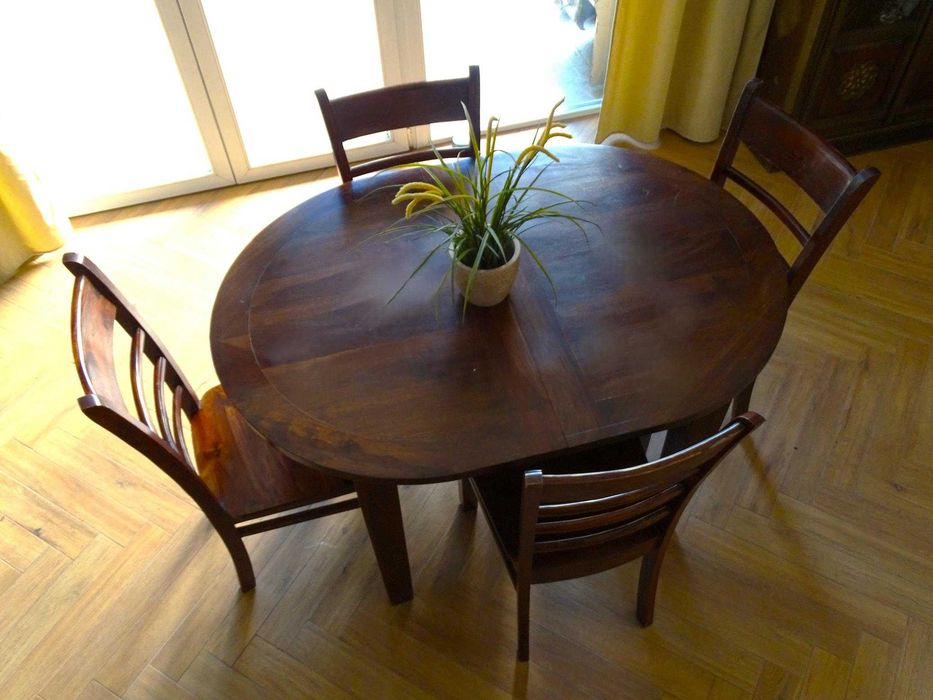 Stół drewniany indyjski - 135-180x95 cm + 4 stylowe krzesła - AlmiDecor