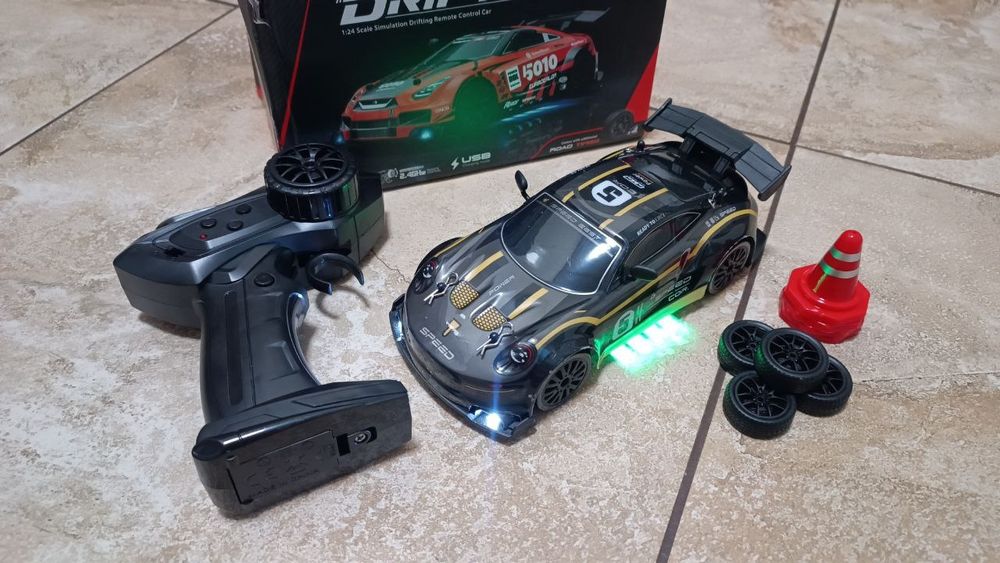 Дрифт машинка на пульте управления
