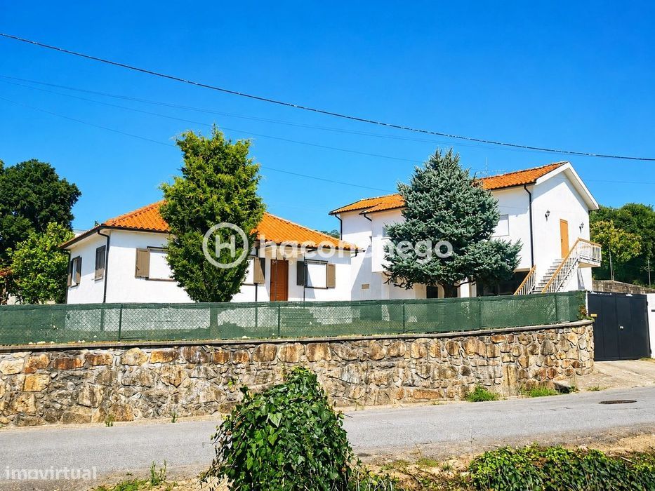 Quintinha com 2 moradias prontas a habitar – Alheira, Barcelos