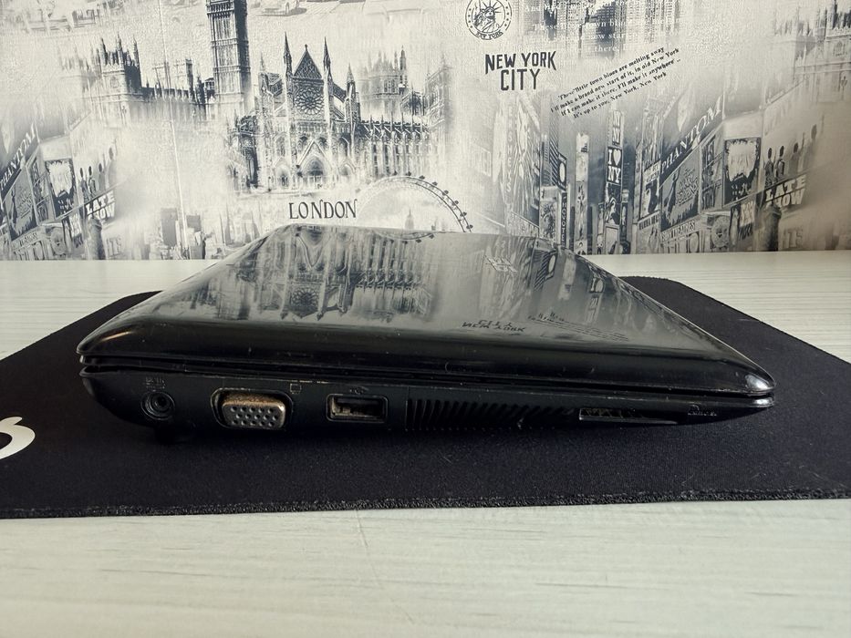 Продам нетбук Asus Eee PC 1005 PX
