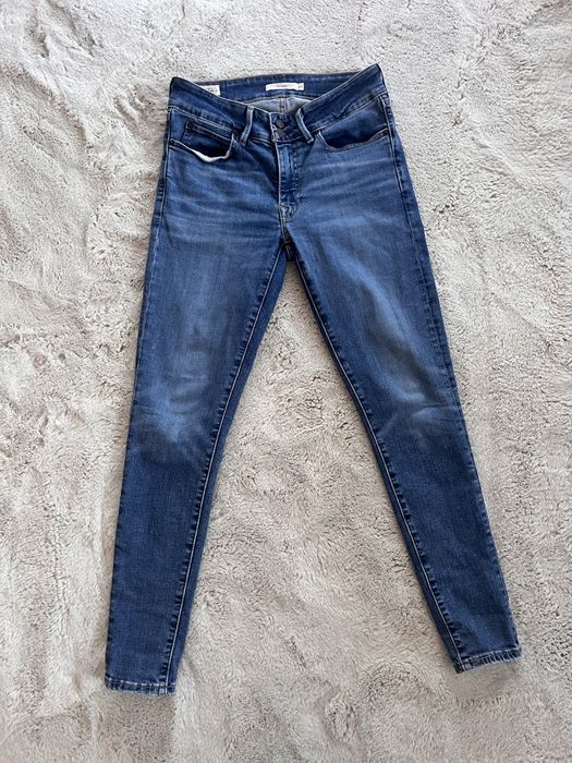 Jeansy Levis  711 skinny