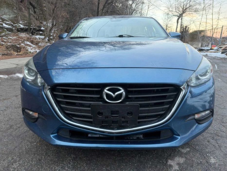 Mazda 3 i Grand Touring      2016