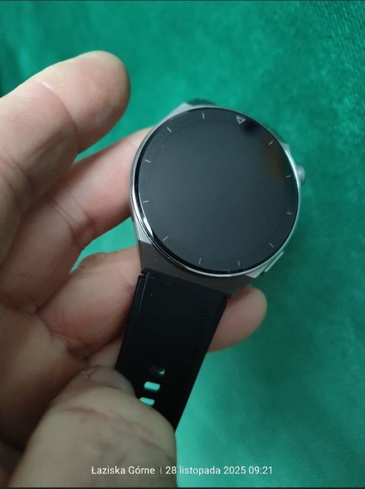 Smartwatcho Huawei GT 3 PRO 
ładowani