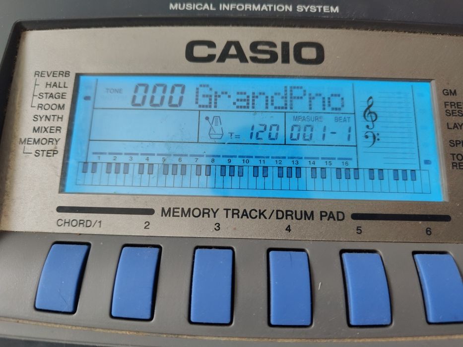Teclado Casio wk 1200 para desocupar