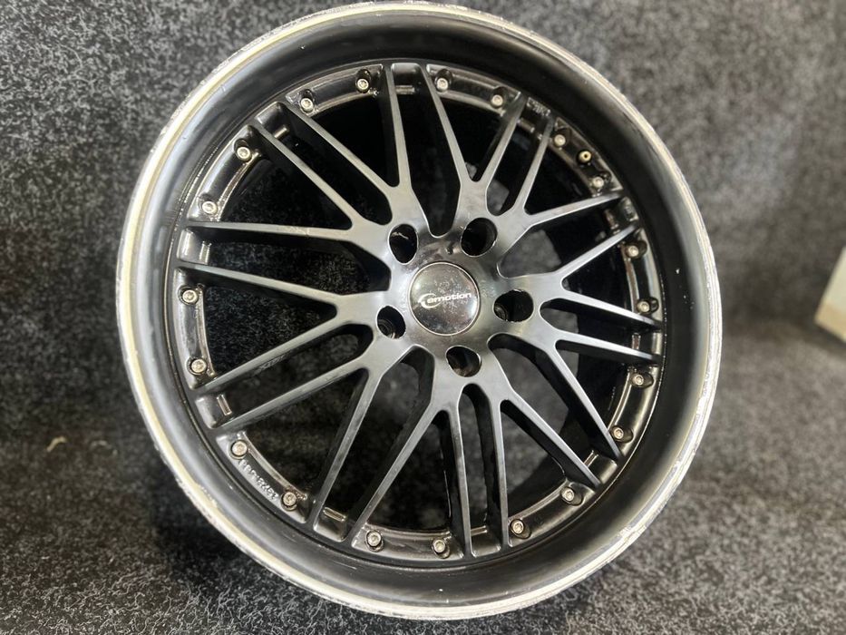 Диски BMW Emotion Wheels 5x120 8.5R19 ET40 DIA72.6 Wasabi