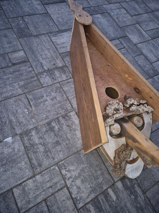 Sprzedam domek dla ptaszków.