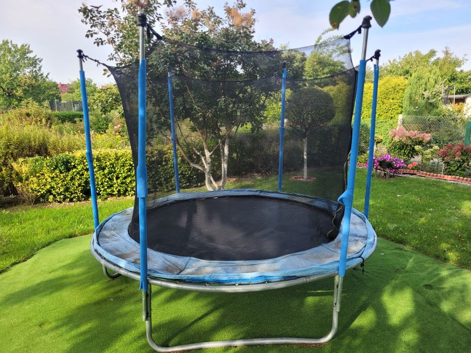 Trampolina ogrodowa