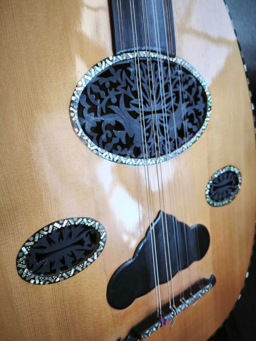 Alaúde Egípcio Exclusivo "DeLuxe"