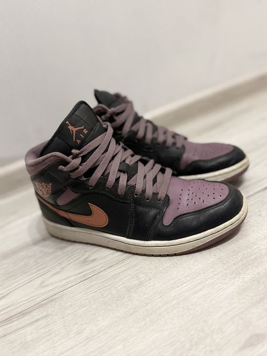 Buty Nike Jordan 1 Mid