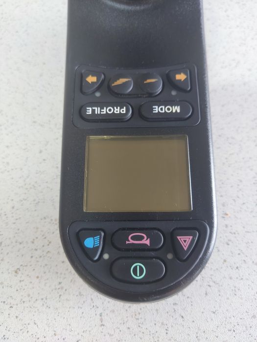 Controlador de joystick PG Drives para cadeiras