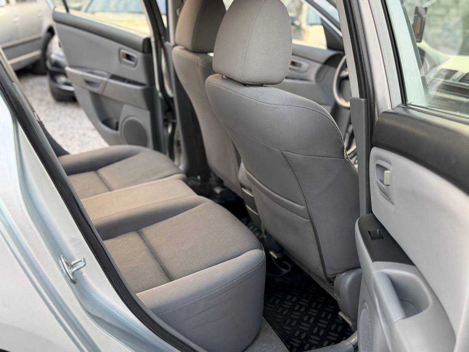 Mazda 3 автомат газ/бенз