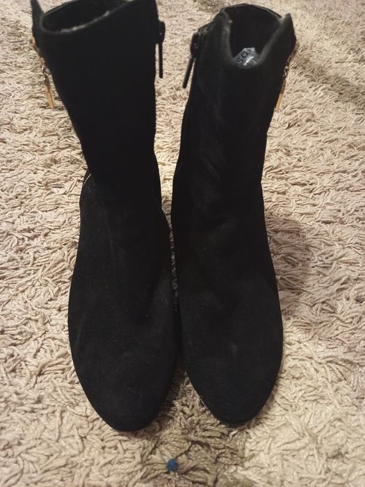 Ботінки,черевики