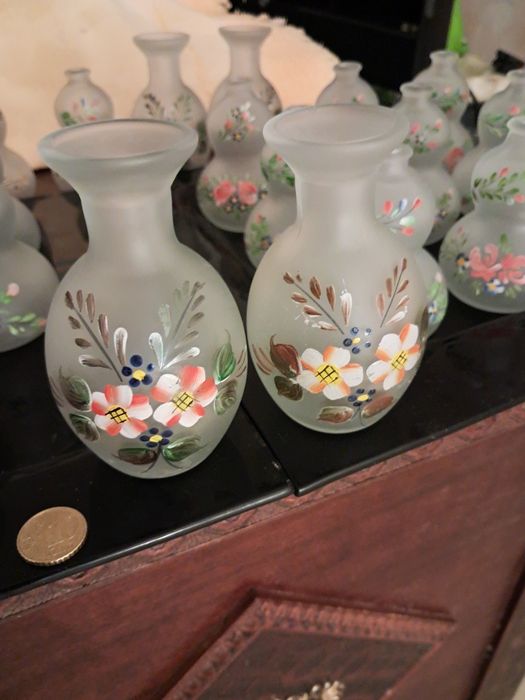 Peças em vidro pintadas á mão para venda