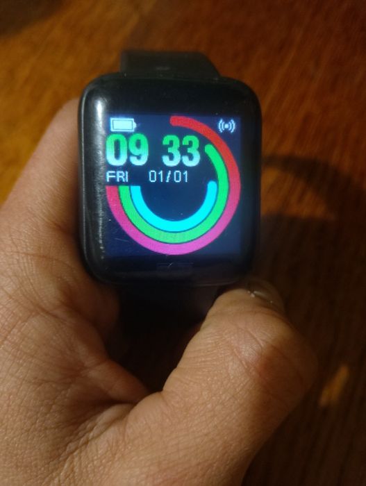 Многофункциональные часы