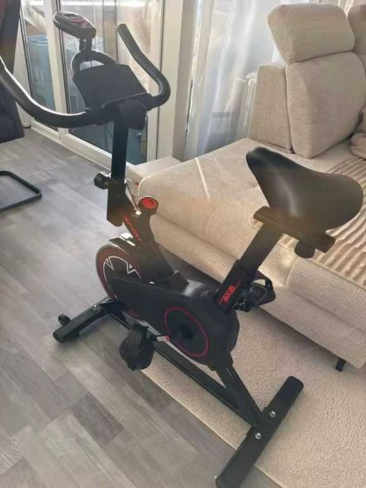 Rower treningowy stacjonarny do ćwiczeń QK101 – NOWY