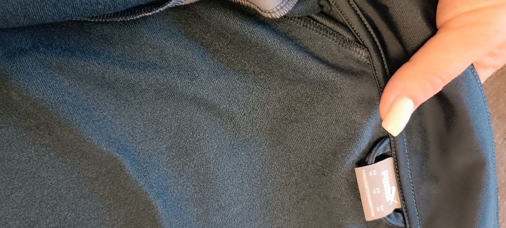 Продам спортивний костюм.