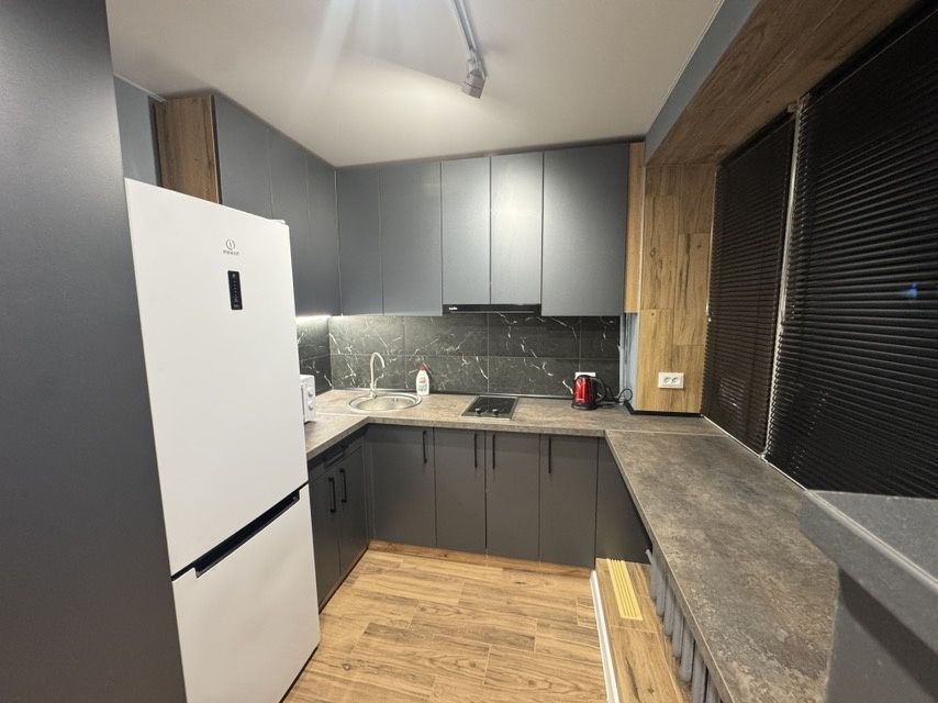 Подобова,погодинна оренда стильної квартири в м.Суми