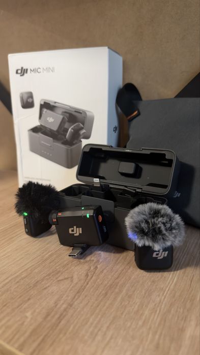 Мікрофонна радіосистема DJI Mic Mini 2TX + 1RX + lightning +Charging Case