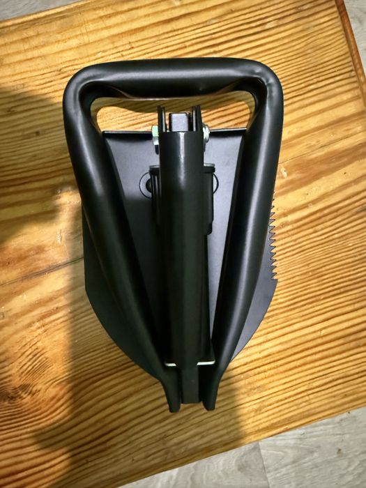 Складна саперна лопатка SOG