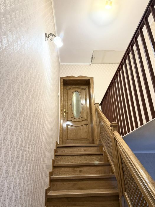 Оренда всього  будинку або половину  будинку