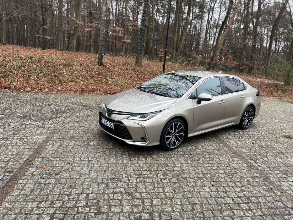 Toyota corolla 1.6 /gaz/exclusive/full opcja  /pierwszy wlasciciel/