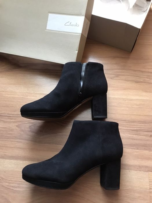 Ботильйони ботинки жіночі Clarks  kelda nights/ натурал. замша (36)