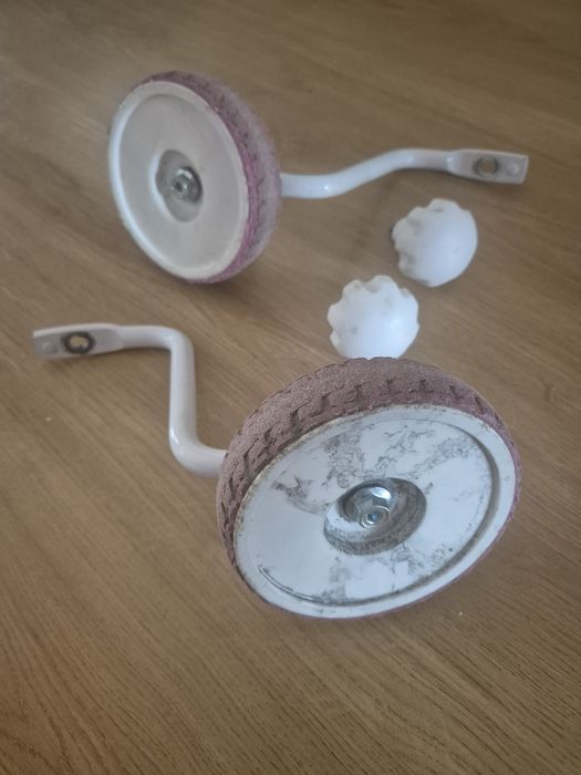 Kółka boczne do rowerka