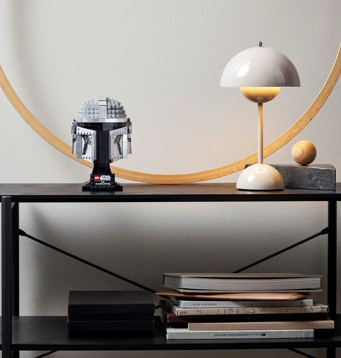 LEGO - The Mandalorian Helmet - Capacete Mandaloriano