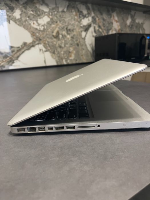 MacBook Pro ( 13 - inch , Mid 2012 ) Процесор 2,9 GHz Intel: 14