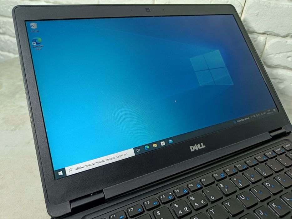 Ноутбук DELL Latitude 5480 1920х1080 FULL HD IPS i5-7200U 8GB SSD128GB