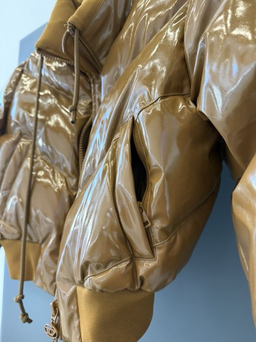 Diesel жіночий пуховик. Стан нового