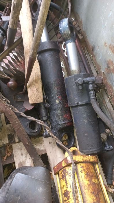 Циліндри гідравлічні. От сільхоз-тех