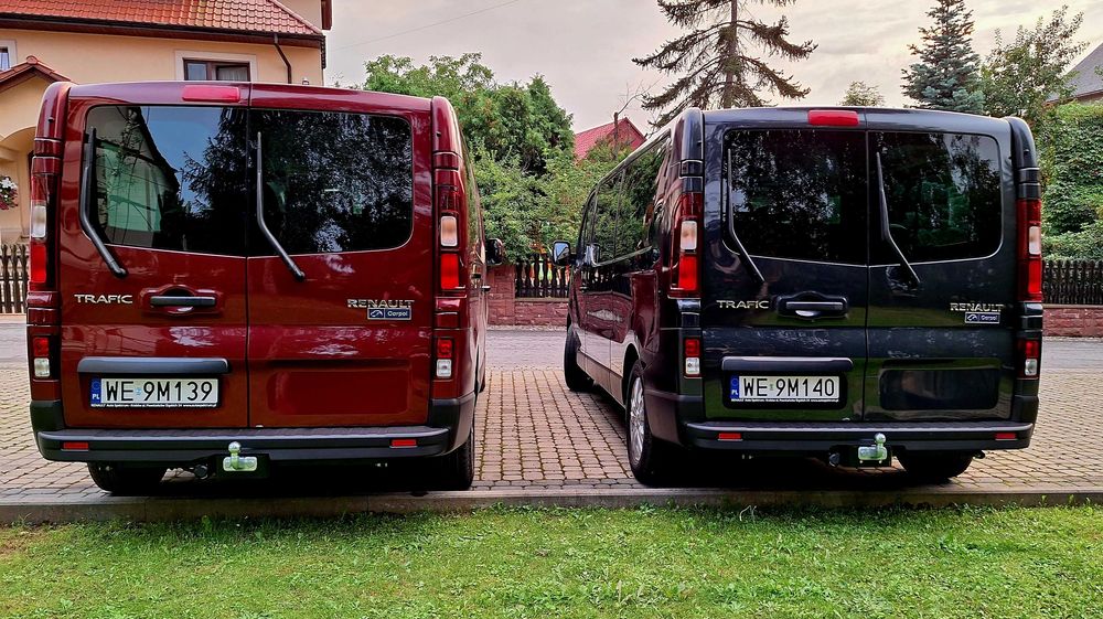 Nowy Renault Trafic LONG 9 osobowy - Wynajem busów Lato 2026