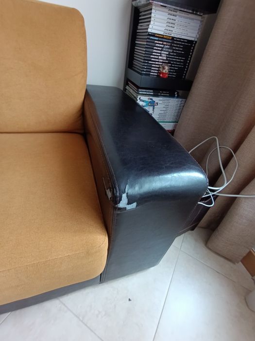 Sofá 3 lugares (almofadas)