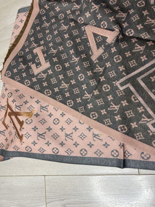 Теплий шарф Louis Vuitton