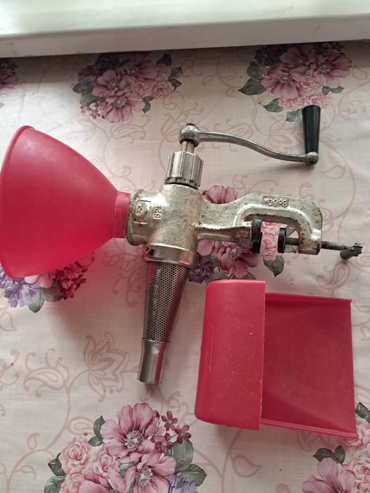 Соковижималка ..